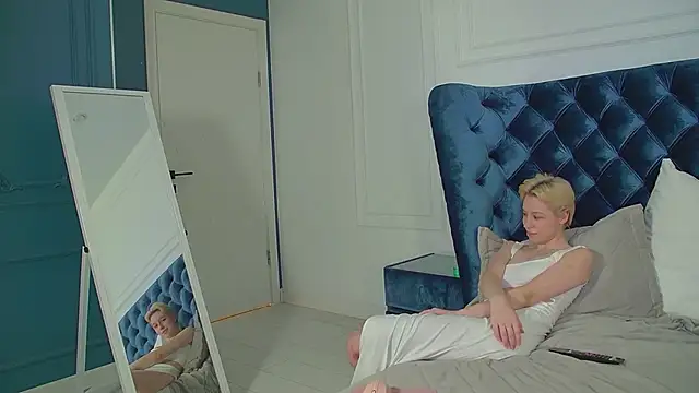 AgataGate live XXX chat