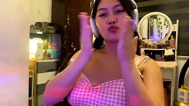 Онлайн чат XXX GlindaDejardin