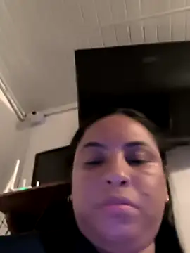 Francesca_ferrari 现场XXX聊天