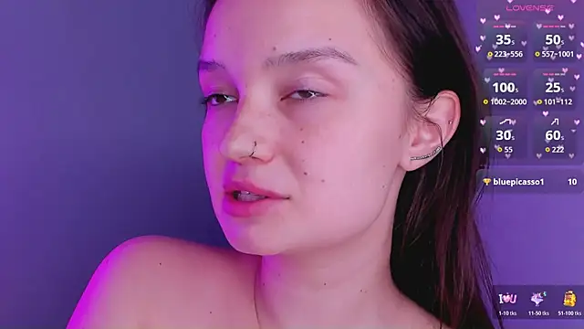 bitchpeace_'s Live XXX Chat