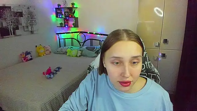 Pokazy przed kamerką – CrazyBitchInLace