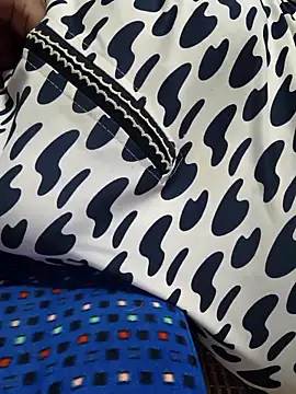 nilakutty: вебкам-шоу