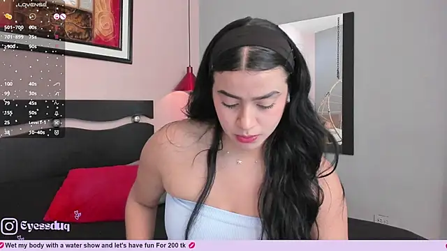 Chatroom XXX en direct de Eyes_Duque