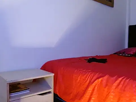 XXX chat uživo modela nathy_28latex