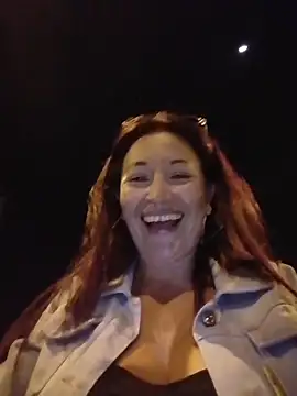 Pokazy przed kamerką – sophie_banger