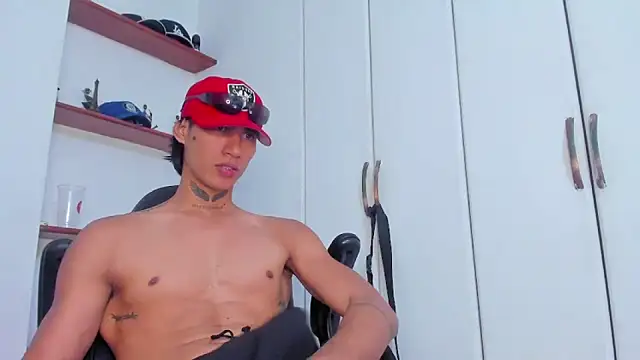 Jonryder_ লাইভ XXX চ্যাট