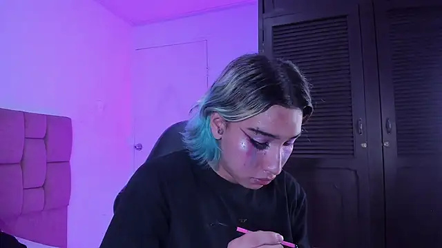 AngelFlexxx লাইভ XXX চ্যাট