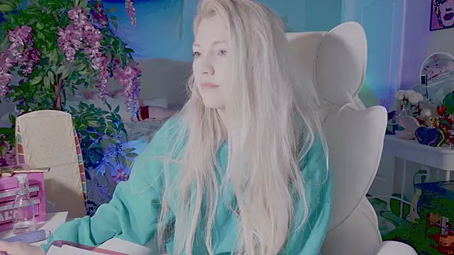 Pertunjukan Kamera Web Talulaa