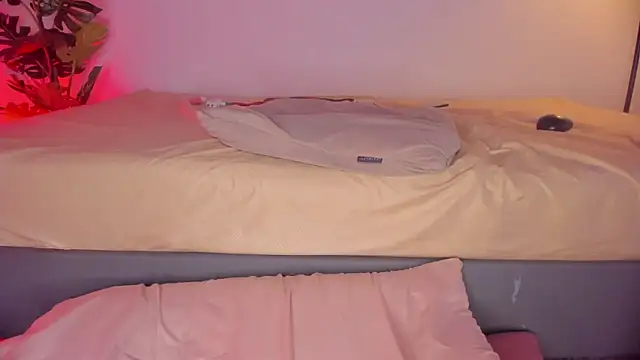 hot_booty_: απευθείας συνομιλία ΧΧΧ