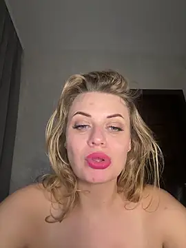 Chat XXX en directo de Evellyn