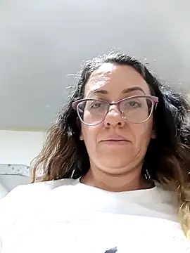 Show de miss_hanna07 na webcam