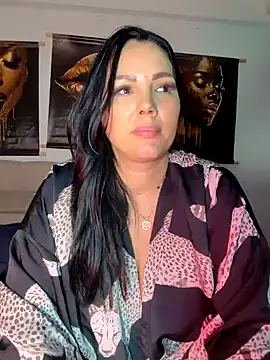 دردشة ReiyaRey الجنسية المباشرة