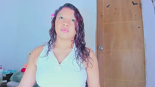 Emily_Coper18 – Live XXX-chat