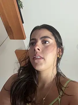 عرض كام DakotaShelby