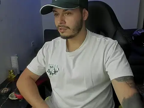 دردشة ragnar_lothbrok777 الجنسية المباشرة