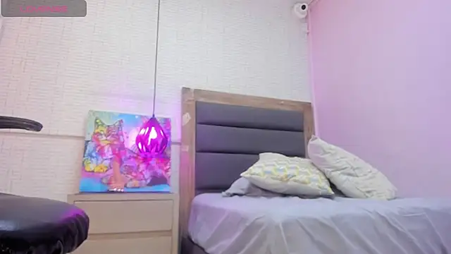 MELANIE_VEGA লাইভ XXX চ্যাট