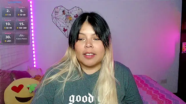 EllieMoonXn Live XXX chat