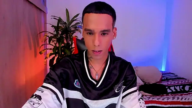 Damianwhite লাইভ XXX চ্যাট