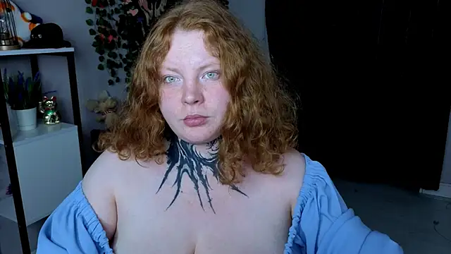 Cassie_xKiss Adlı Modelin Canlı XXX Sohbeti