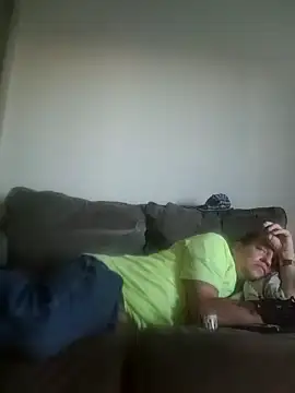 yourMasterisBored live XXX chat