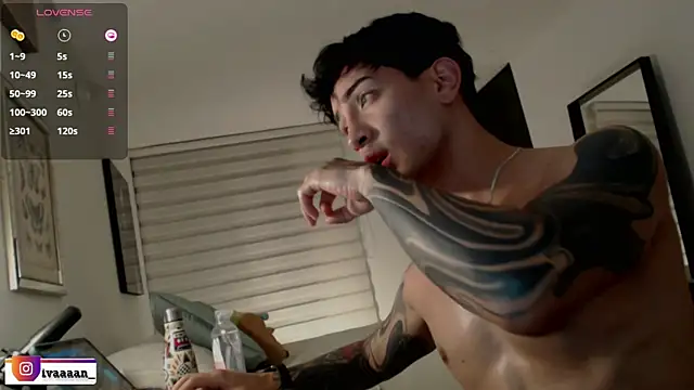 ivaaaan_ webcam show