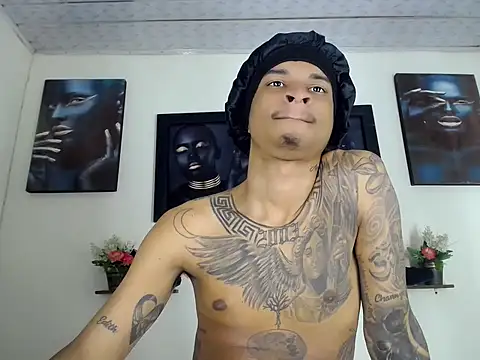 Tatoo_Noah Show Webcam