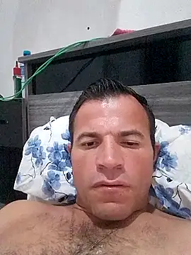 Pertunjukan Kamera Web Picagrnau