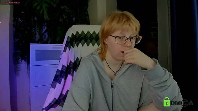 Онлайн чат XXX Melissa_Wells