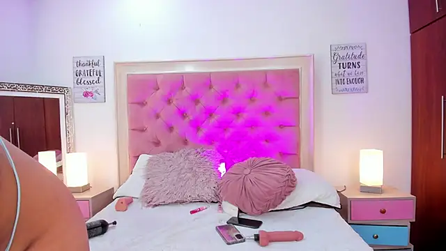 Webkamerová show AllisonAdams_