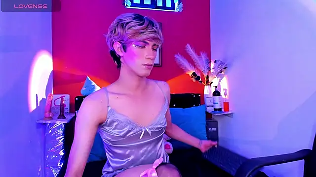 Cooperrosscute233 webcam show