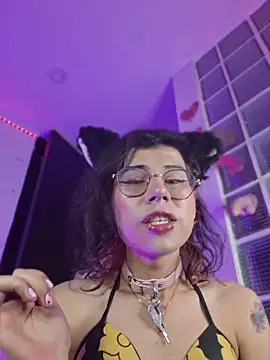 Sweet-SharoKitty – Live XXX-chat