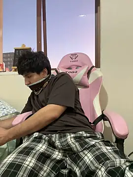 latingaycouple 在線直播表演