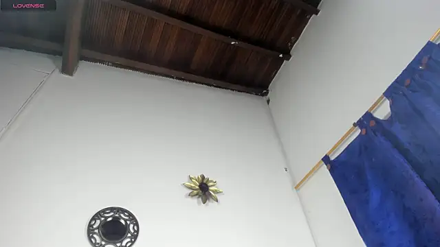 Shammy_rosse Chat XXX live