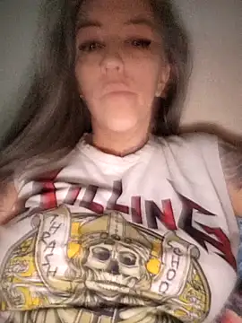 vamporasuccubus19777 现场XXX聊天