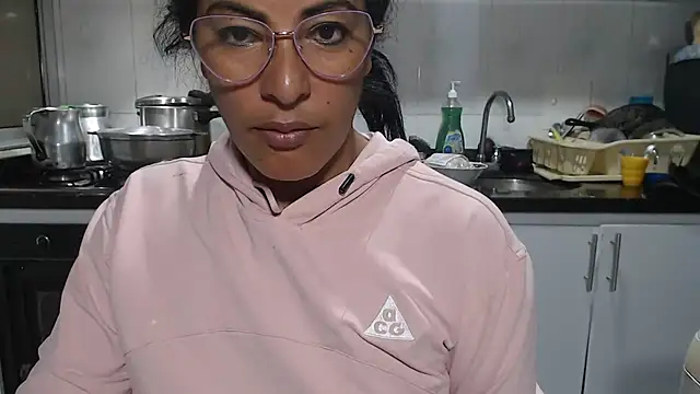 Živý XXX chat kateleyagrey