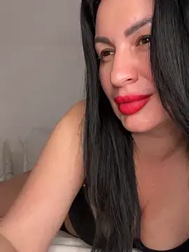 XXX chat uživo modela Tina8088