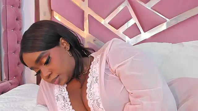 Онлайн чат XXX Britanymooree