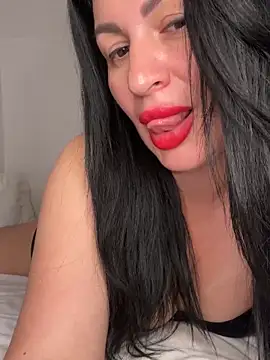 Tina8088's Live XXX Chat