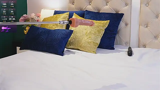 caroline_adams_のウェブカメラショー