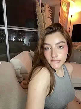 XXX chat uživo modela Anavi_