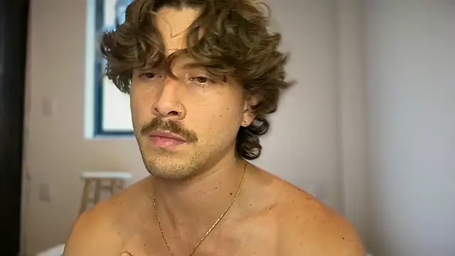 mcklister_kinky_feets' Webcam Show