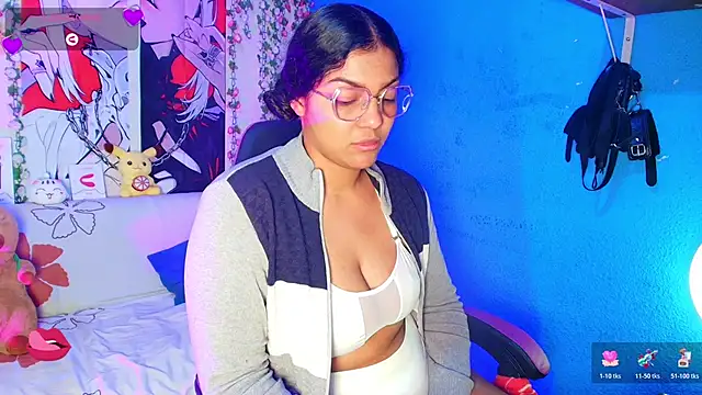 Vicky_Miller_05: онлайн-секс-чат