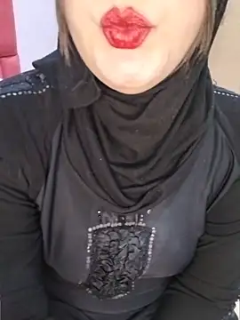 Rawya-34's Live XXX Chat