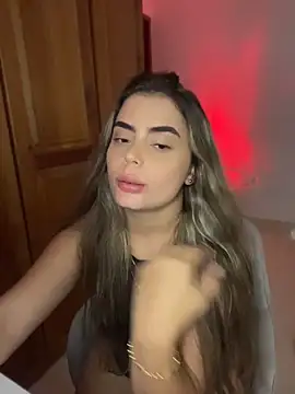 Miss_valeriaa: απευθείας συνομιλία ΧΧΧ