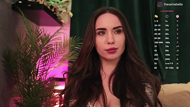 -BabyYoda Live XXX Chat