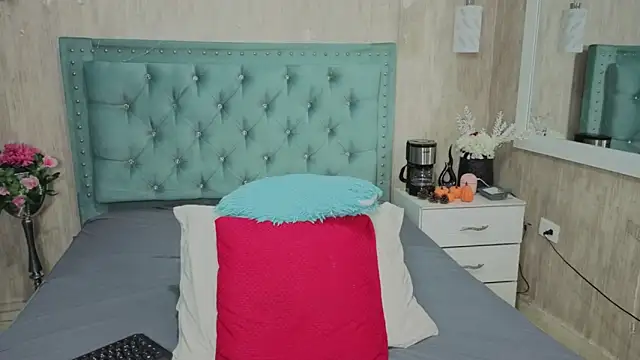 Marcelaa_fox live XXX chat