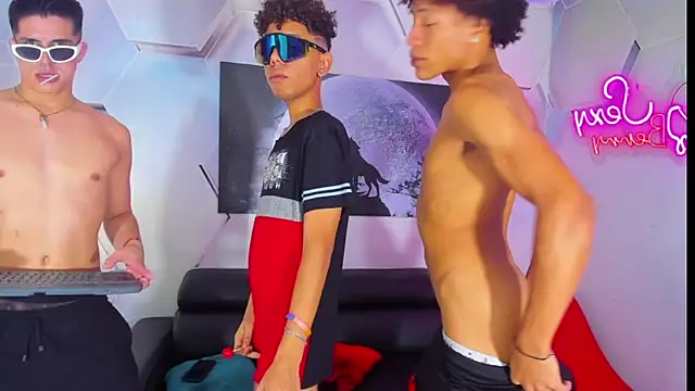 Spicy_guysのウェブカメラショー