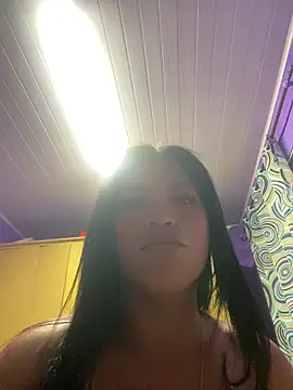 Yenefer19n Webbikameraesitys