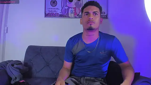 Ares_DAMM – Naživo XXX chat