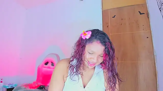 Emily_Coper18: απευθείας συνομιλία ΧΧΧ